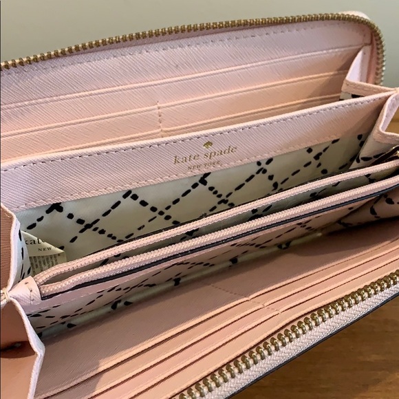 Pink Kate Spade Wallet - Picture 4 of 5
